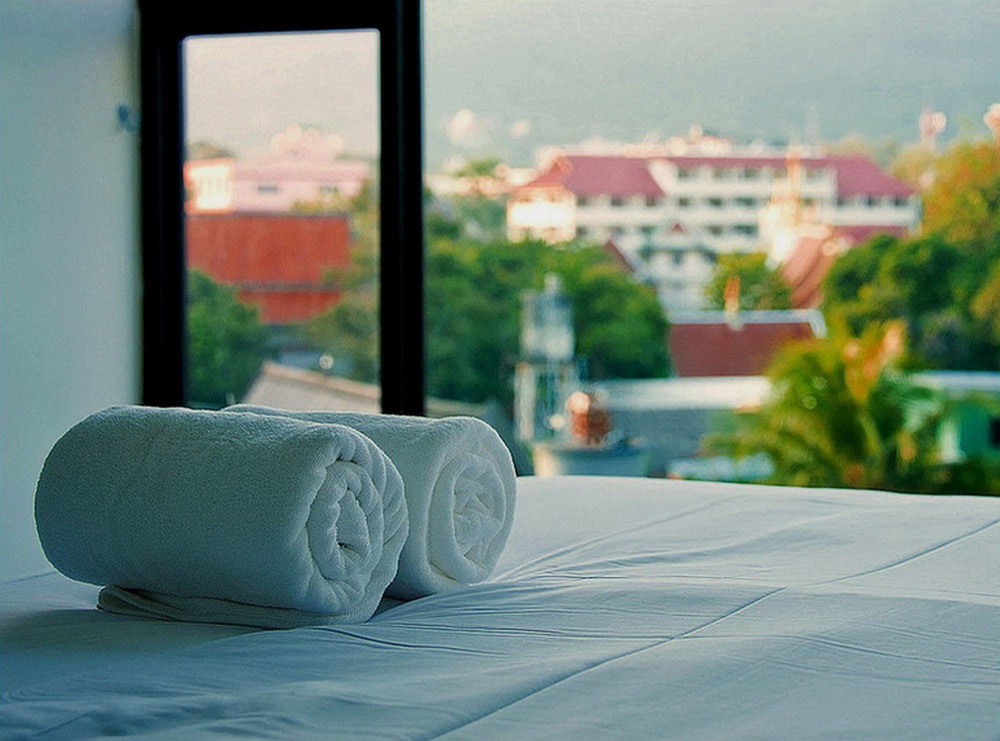 Bed Changkian - Adults Only Chiang Mai Eksteriør bilde